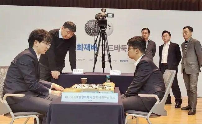 三星杯赛场上的精彩对决，棋逢对手的日常趣事