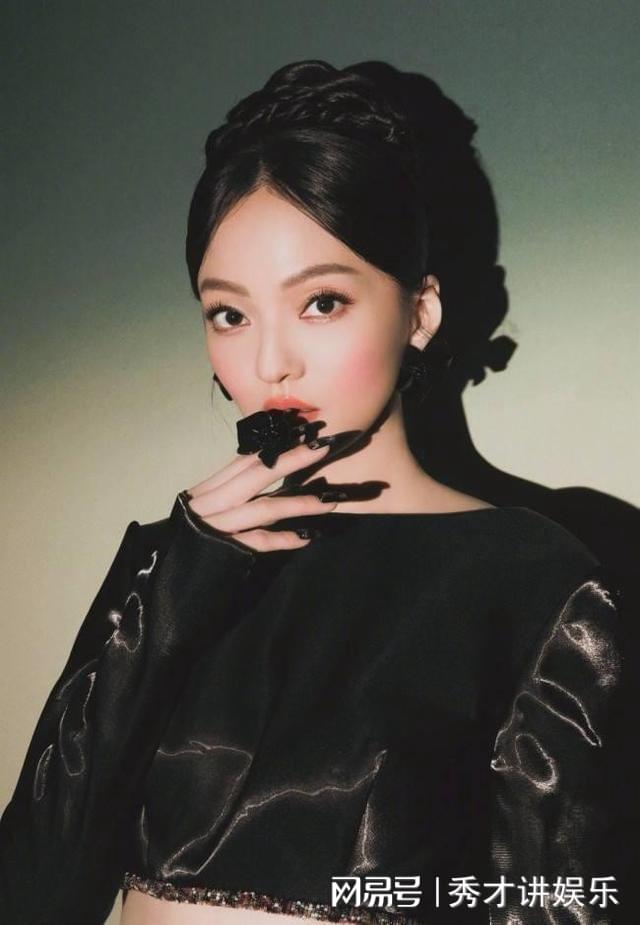 张韶涵最新照片，时光不老，韶华依旧的魅力风采